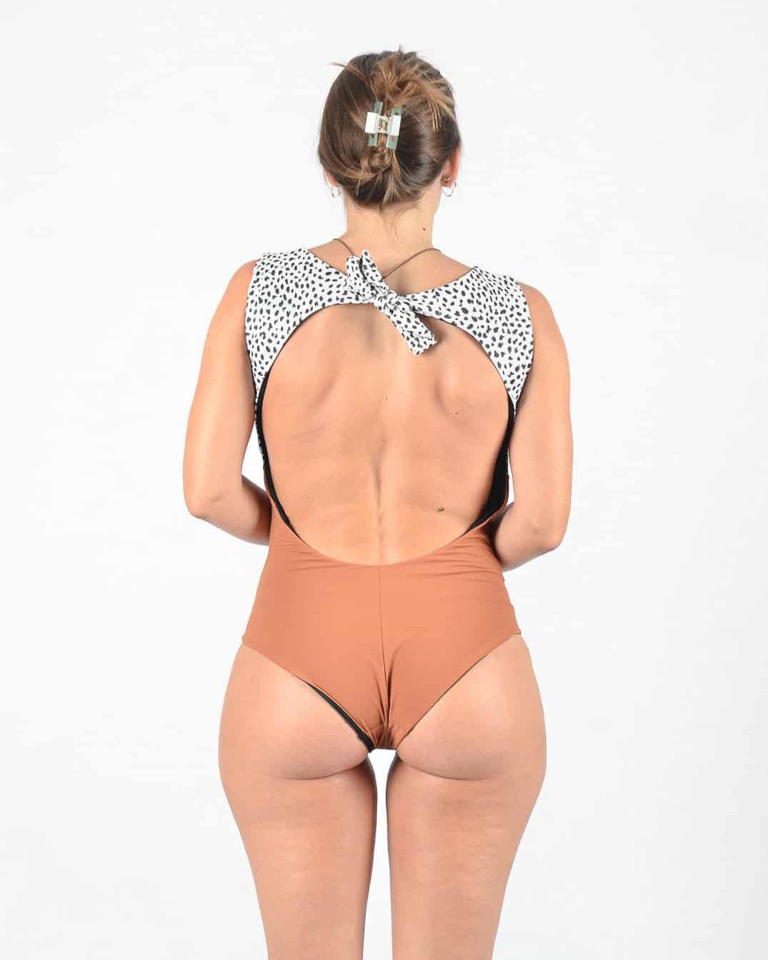 Divine Surf Suit in caramel/salty-leo