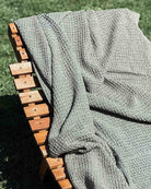 Nachhaltiges Haven Waffel Decke Strandtuch olive,  Main Design