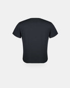 Das Lush UV Surf Shirt von Main Design ist von hinten vor einem weißen Hintergrund abgebildet. Dieses schlichte schwarze Kurzarmshirt ist schnell trocknend und bietet UPF 50+ Schutz für deine Outdoor-Abenteuer.