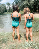 Main Design Kinder Badeanzug, 2 Arten zum Binden im Rücken, mitwachsender Badeanzug verstellbar, all-groups